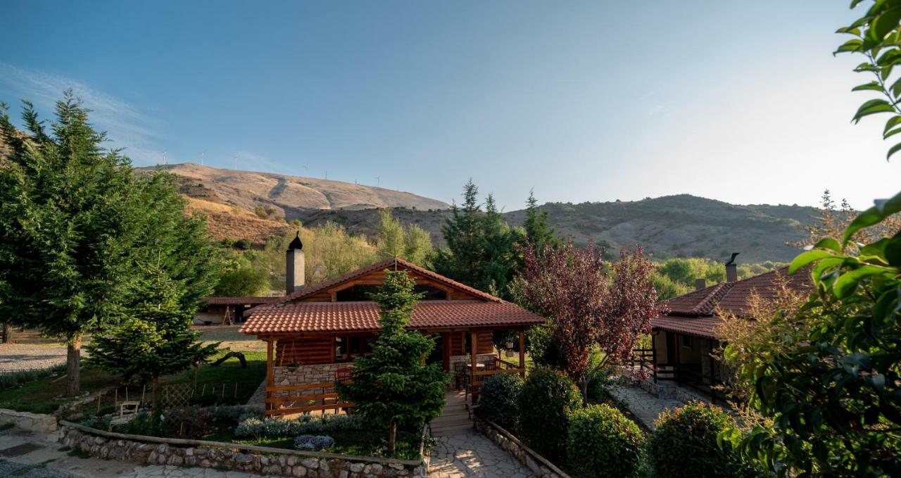 Orias Guesthouse & Farm Kalávryta Eksteriør bilde